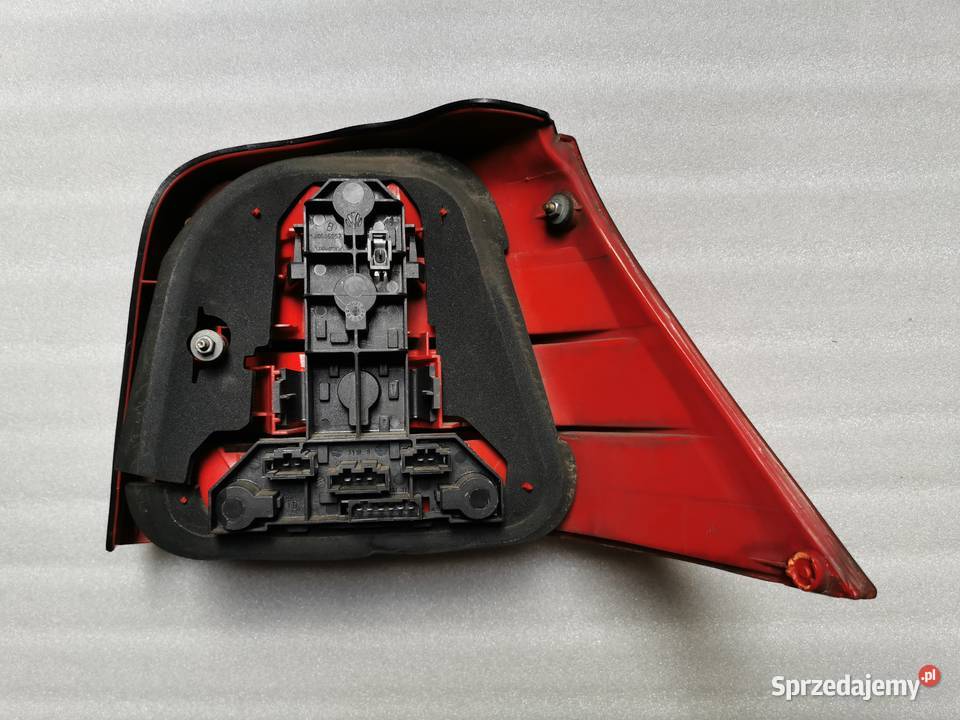 Lampa Lewy Tył Tylna Lewa VW Golf IV 3D 5D Wyszków