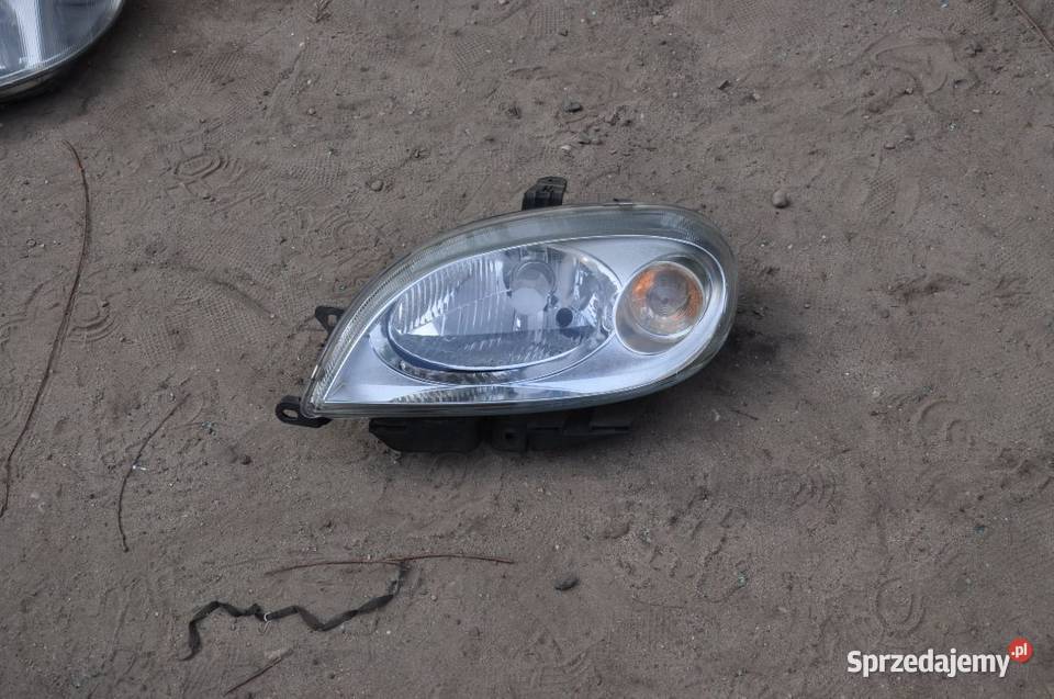 saxo lampa lewa WYSYŁKA Motoryzacja śląskie Żory sprzedam