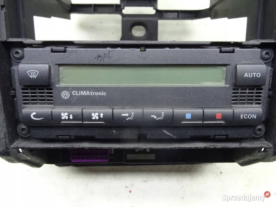 1J1858069F VW GOLF IV RAMKA PANEL KLIMATYZACJI Deski rozdzielcze, konsole Przemęt