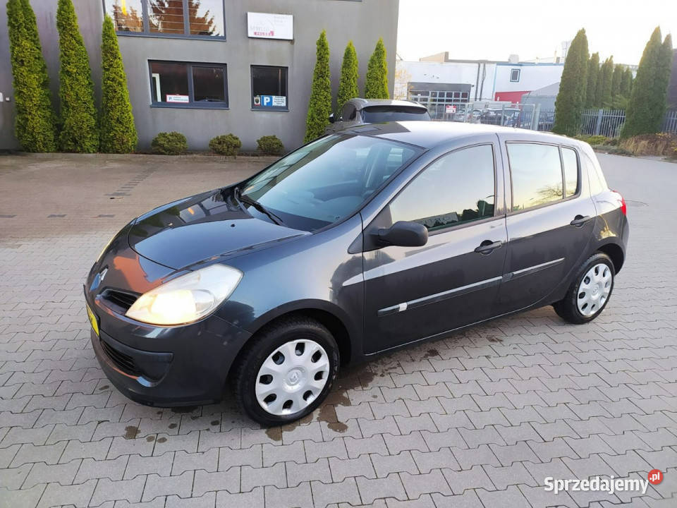 Renault Clio 12 65 dobrze utrzymanycserwisowany VAT marża łódzkie