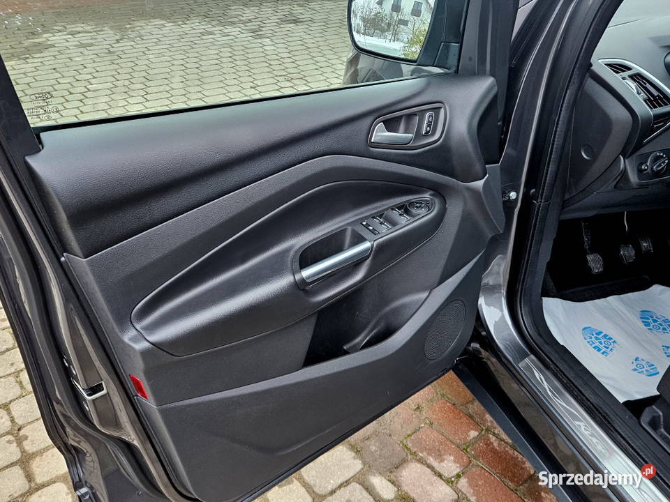 FORD KUGA INDIVIDUAL 4X4 BOGATE WYPOSAŻENIE 20 Kuga Jonkowo sprzedam