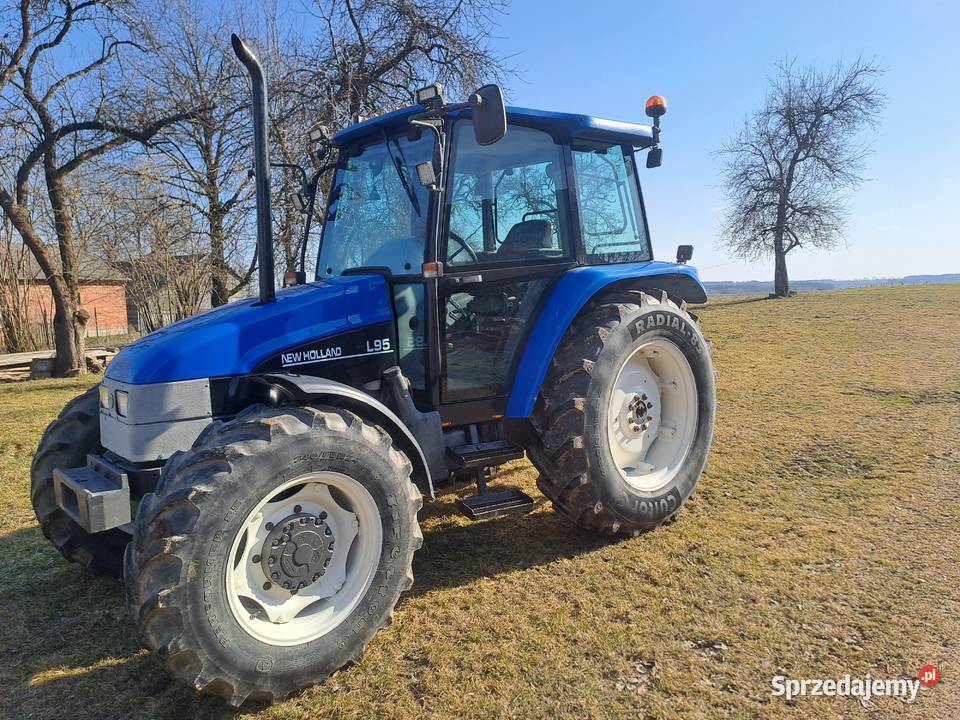 holland l95 Rewers mechaniczny New Holland Niedrzwica Duża