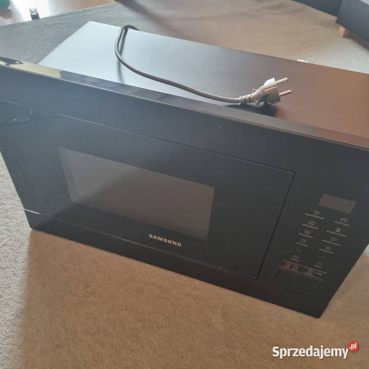 Do zabudowy Kuchenka mikrofalowa SAMSUNG AGD