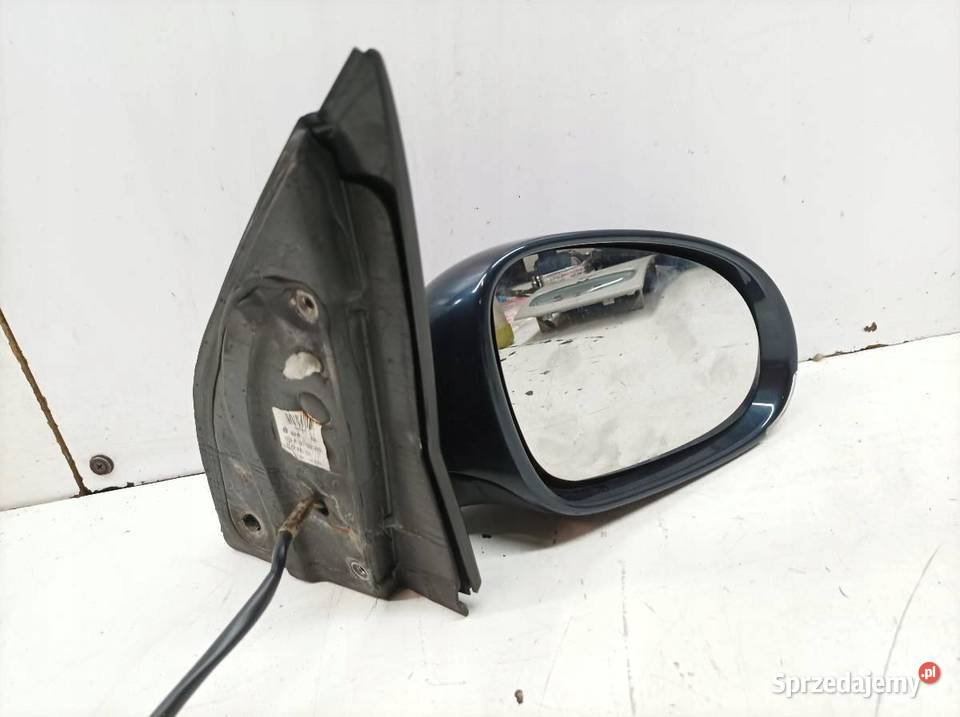 LUSTERKO PRAWE 7PIN EUROPA 010880 VW Volkswagen osobowe