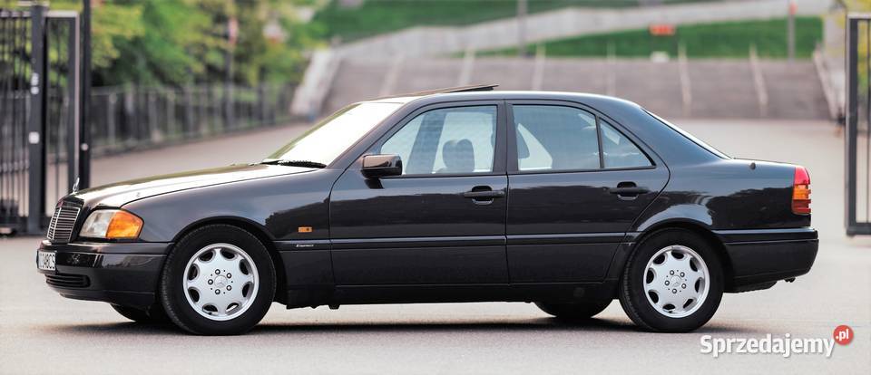 Mercedes C220 W202 Esprit 85 nowy Youngtimer 2199cm3 Sochaczew