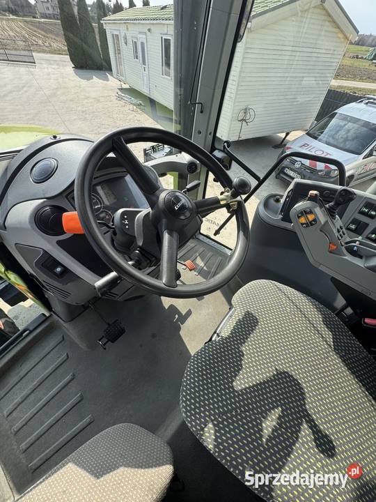 Ciągnik rolniczy Claas Axion 810 Cebis CMatic
