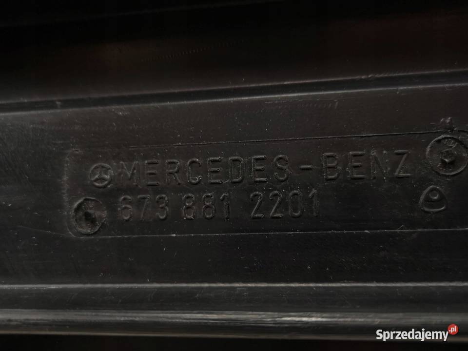 CHLAPACZ NADKOLE LEWY PRZÓD MERCEDES W673 W674