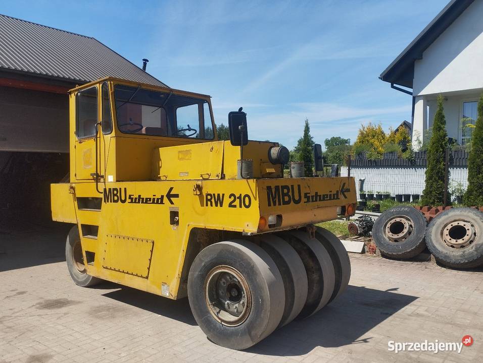 Walec guma Hamm MBU RW210 ogumiony Bomag Maszyny budowlane świętokrzyskie Ćmińsk sprzedam