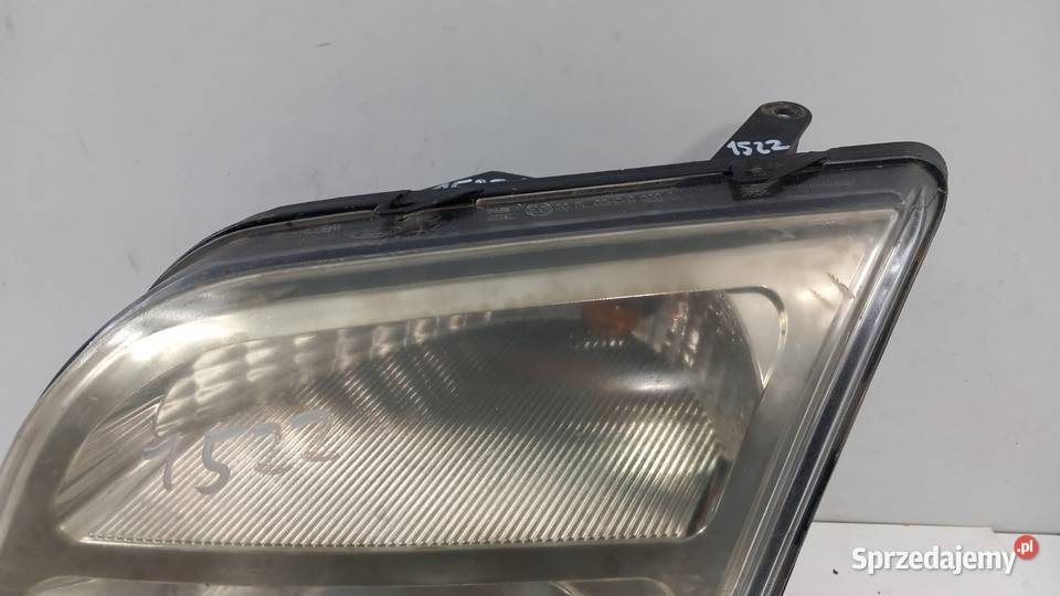 FORD CONNECT I LAMPA PRZÓD LEWA osobowe Zbierkowo
