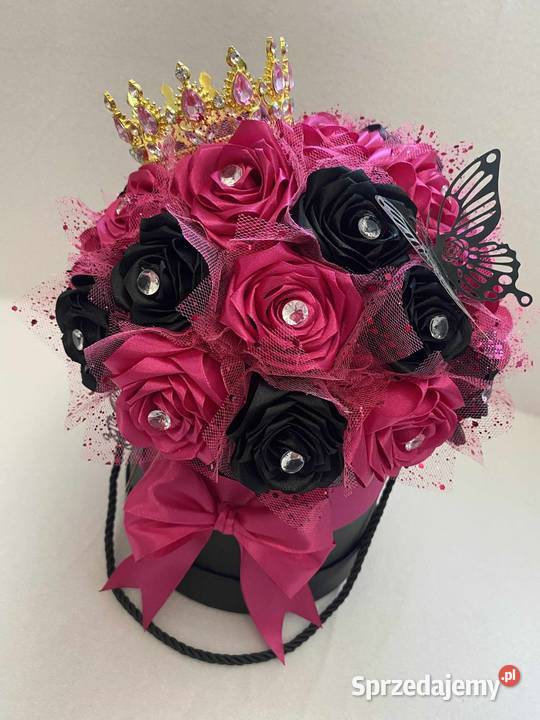 Luksusowy box prezentowy z wiecznymi różami w Rękodzieło Dąbrowa Górnicza