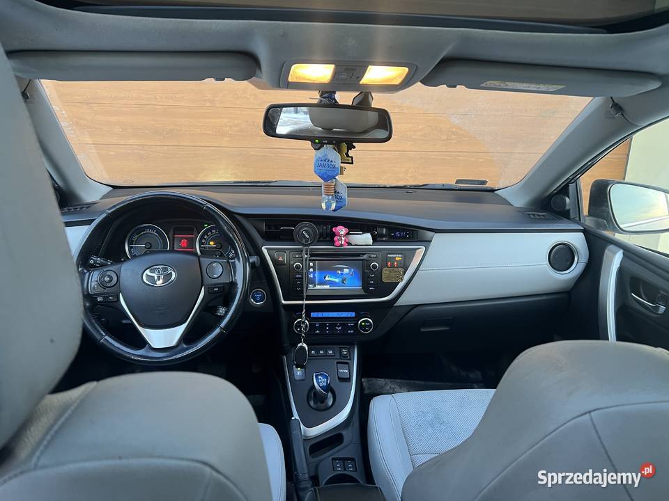 Toyota Auris 18 Hybrid Panoramiczny dach salon Warszawa