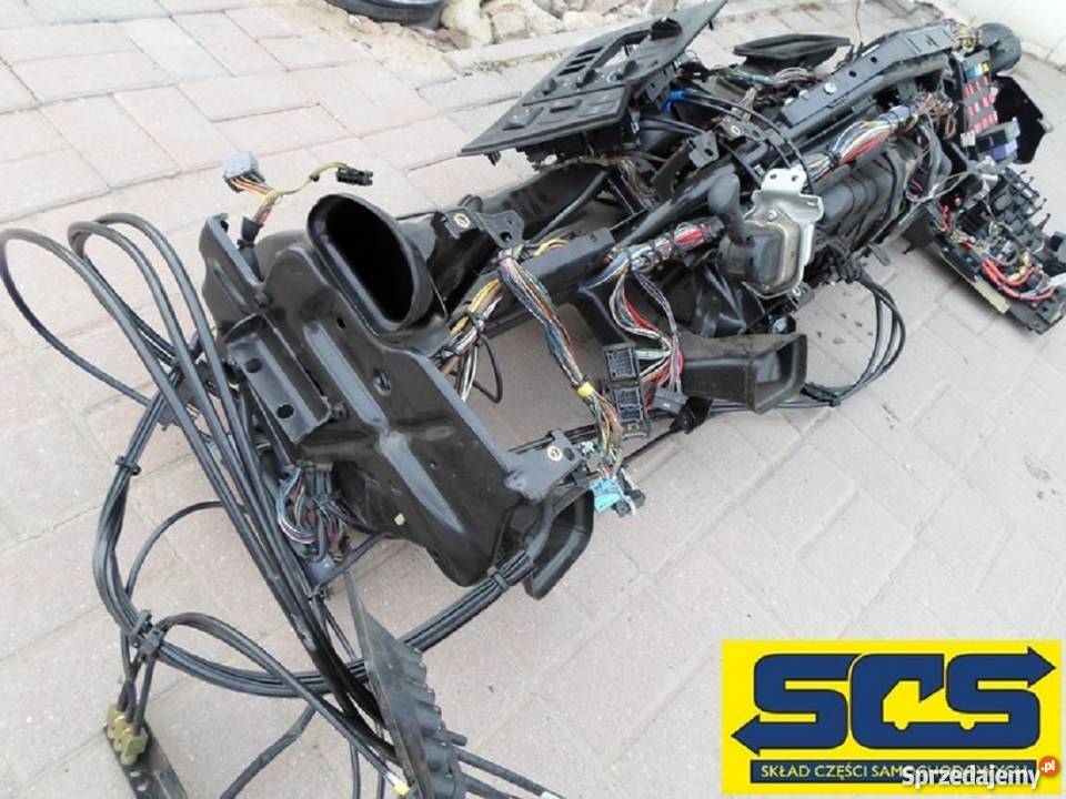 MERCEDES AXOR KONSOLA DESKA ROZDZIELCZA Bieleń