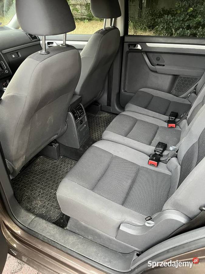 Volkswagen Touran 2013r 211k 16 TDI DSG Rok produkcji 2013 Pabianice