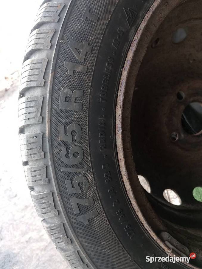 Opony zimowe 14 koła kompletne Opel Skoda VW Opony i felgi sprzedam