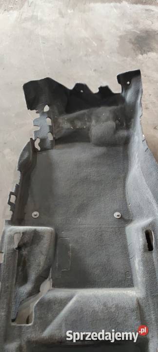 DYWAN WYKŁADZINA AUDI Q3 F3 83B863367 QA5