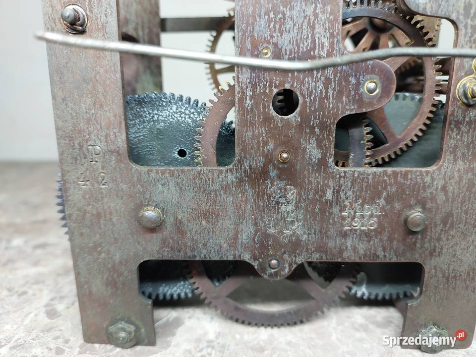 M153 Mechanizm starego zegara ściennego Gustav Tczew