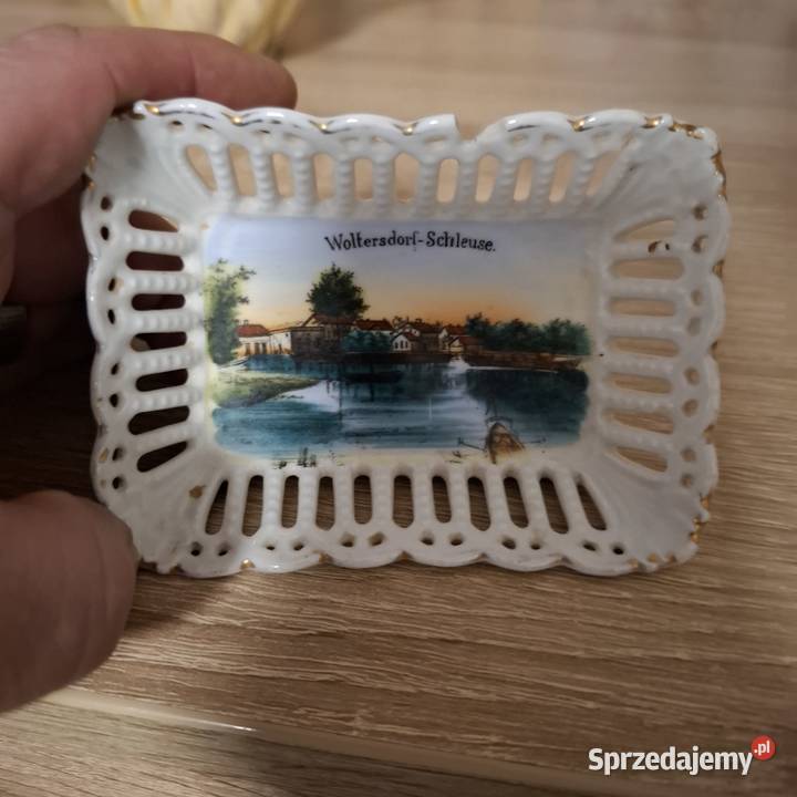 Porcelana wazony filiżanki kubki i wiele innych Lubin