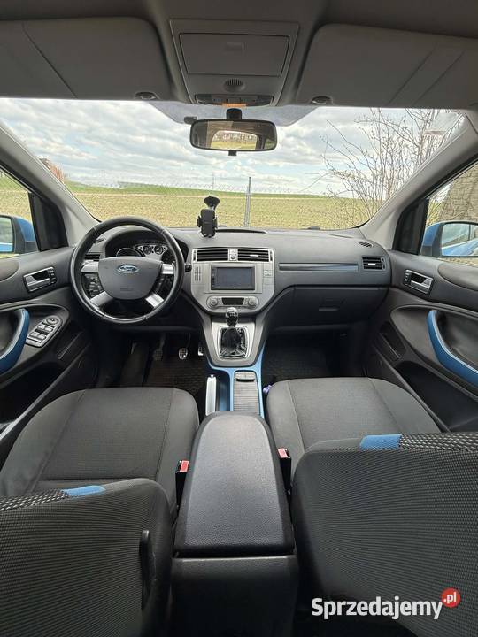 Ford Kuga 136 4x4 kamera czujniki manualna Szczuczyn