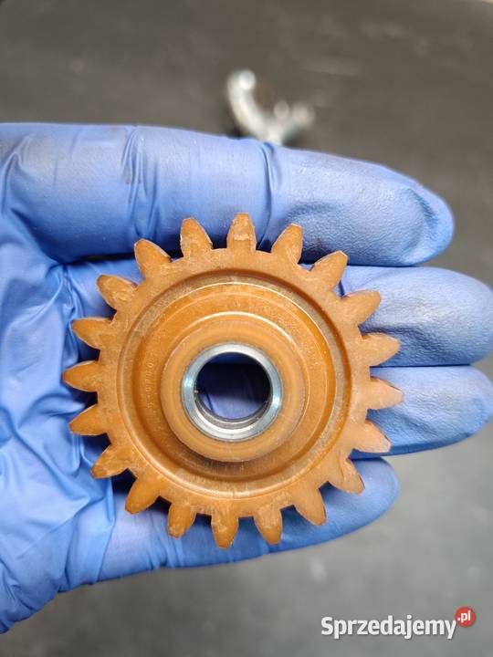 Pompa oleju zębatka tryb silnik części Suzuki Gołaczewy sprzedam