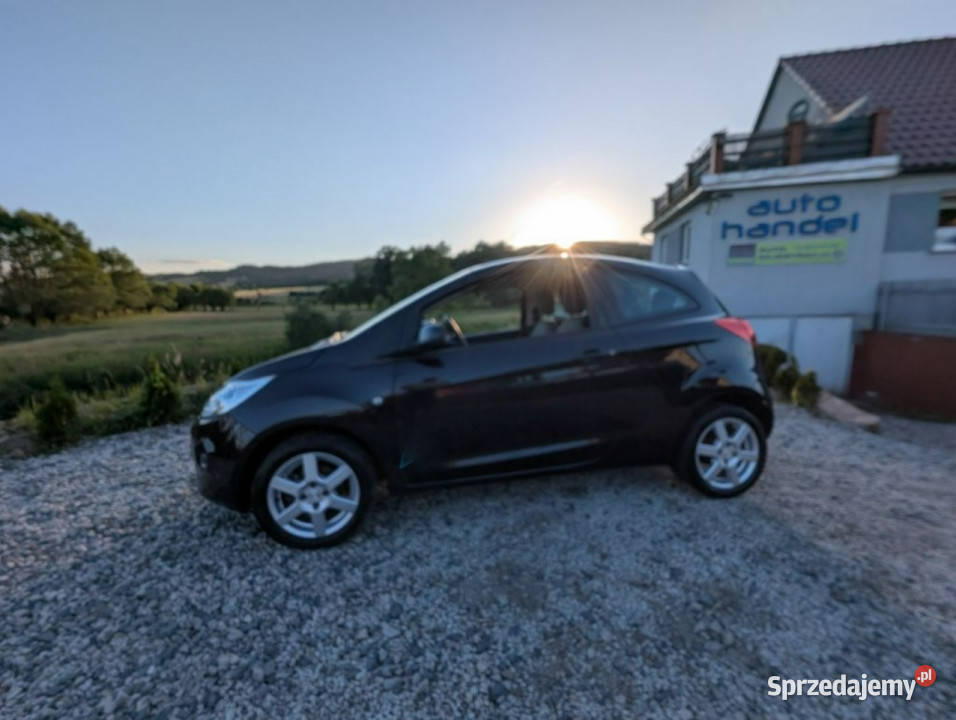 Ford KA 125 benzyna Bogata wersja Chempion ESP Kamienna Góra