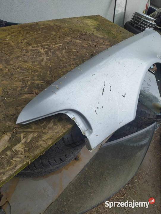 Audi A8 D2 błotnik przed lift D2 A8 lewy