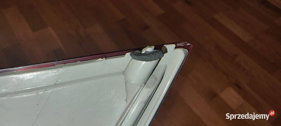 Lampa tylna Laguna III Lewa ORYGINALNA Gostynin sprzedam