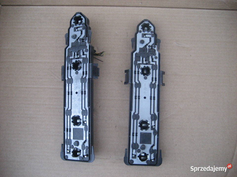 Wkład oprawa lampy tył Mercedes C 203 15355900 Rok produkcji 2004 Kalisz