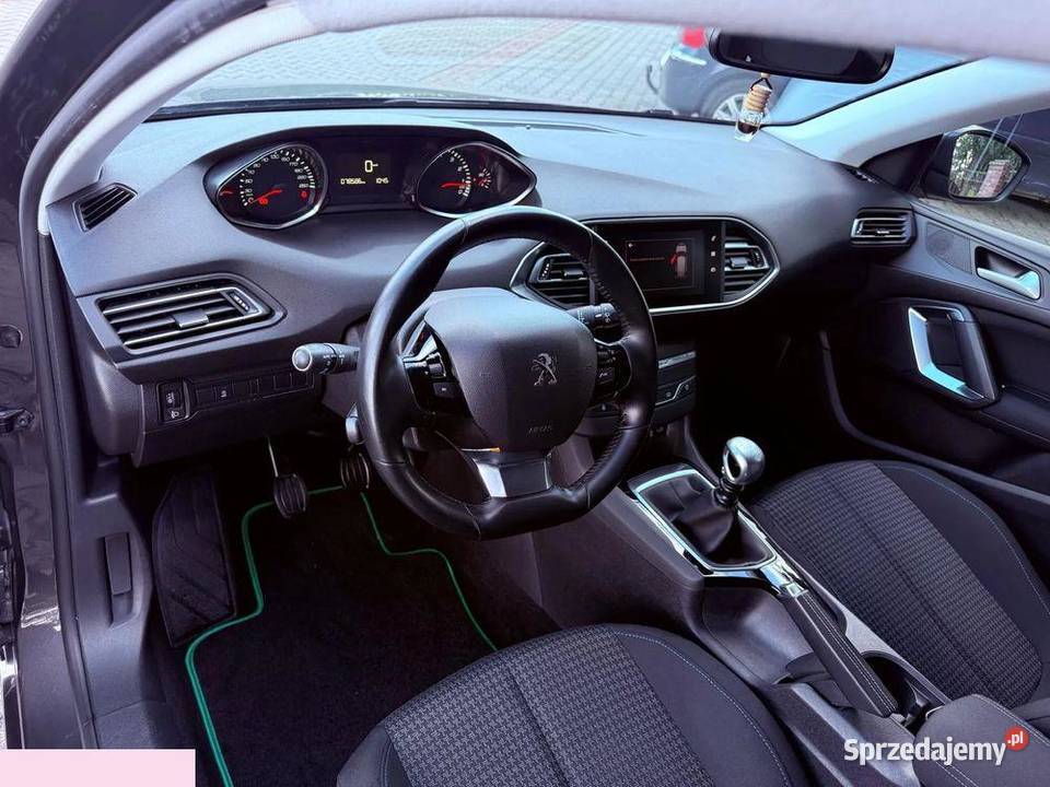 Peugeot 308 12 PureTech Active Pack 130 2020r