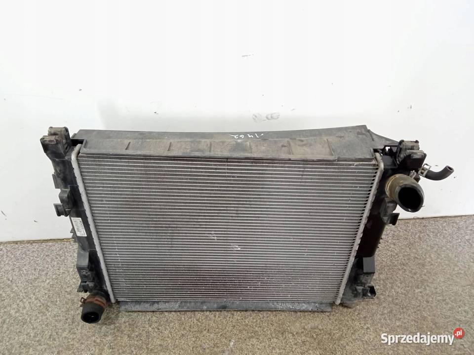 CHŁODNICA WODY KLIMATYZACJI 16 B 214100078R