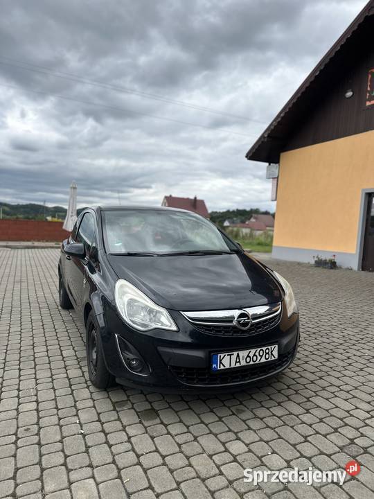 Sprzedam Opel Corsa 14 benzyna sprzedam