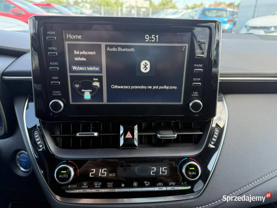 Toyota Corolla hybryda automat gwarancja 36 E21 Zbąszyń