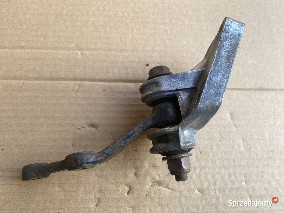 Wspornik kolumny kierowniczej FIAT 126p Maluch osobowe Sosnowiec