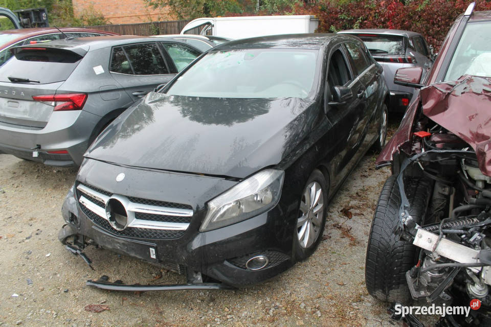 Mercedes A 200 W176 2012 Mercedes-Benz Ostrów Wielkopolski