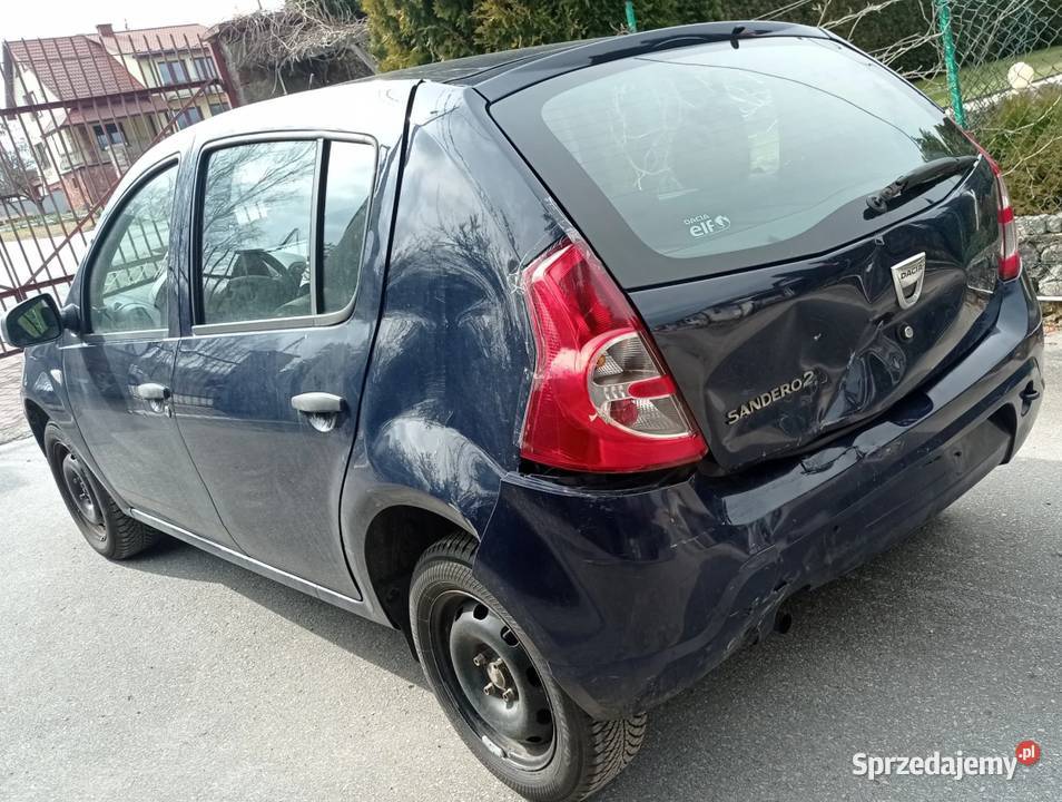 Drzwi prawe lewe Dacia Sandero 2012 części Rok produkcji 2012 Drzwi Nisko