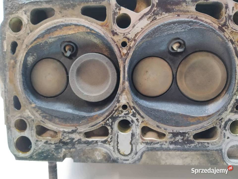 GŁOWICA KOMPLETNA 06A103373J 20 8V VW Volkswagen osobowe