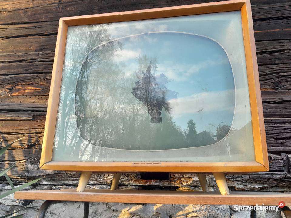 Stary telewizor lampowy TESLA zabytek retro