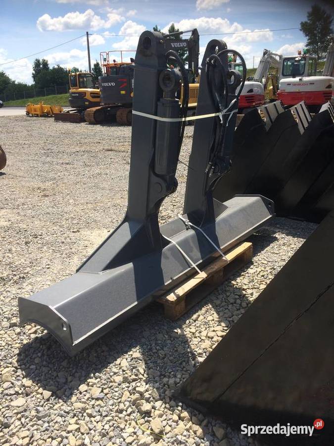 Pług do Takeutchi TB2150R Pozostałe Suchoraba