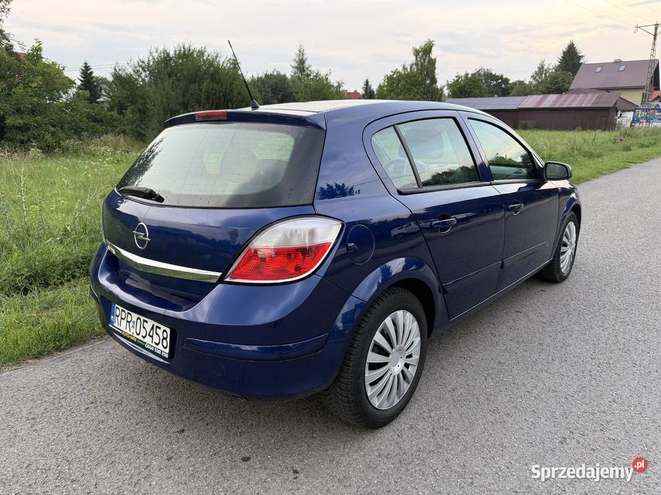 OPEL Astra H 14 LPG Sekwencja 2006r 5 drzwi