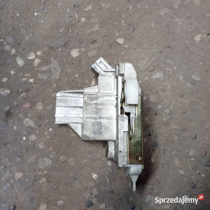 FOCUS MK1 ZAMEK DRZWI PRZÓD PRAWY XS41A21812 Kamień Pomorski
