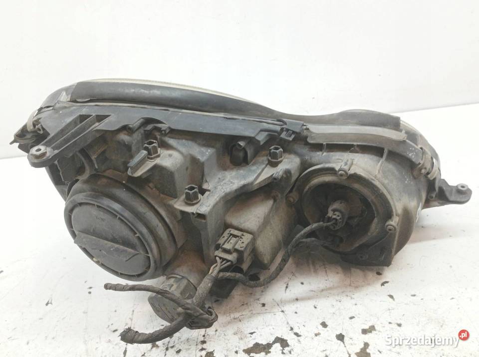 LAMPA PRZÓD LEWA EU SOCZEWKA MercedesBenz Eklasa