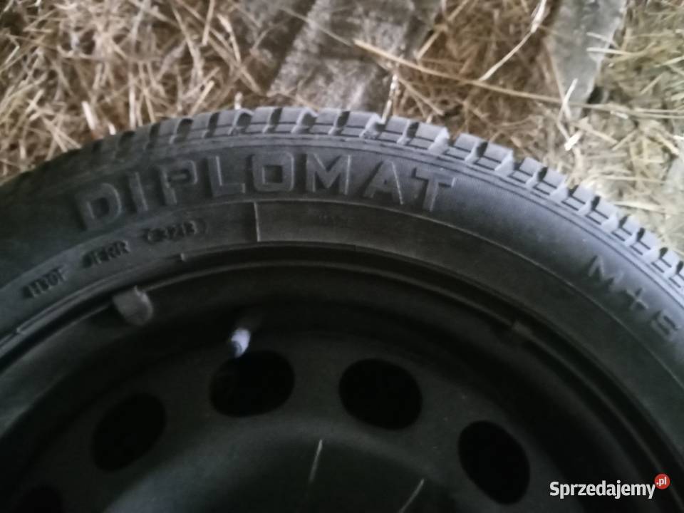 Opony zimowe 20555 R16 felgi stalowe
