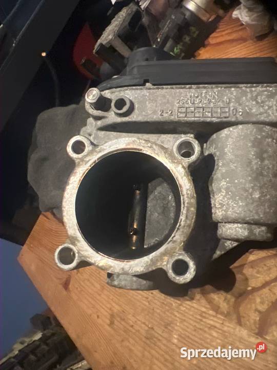 Przepustnica ford focus 16 2s6u9e927d osobowe Pozostałe
