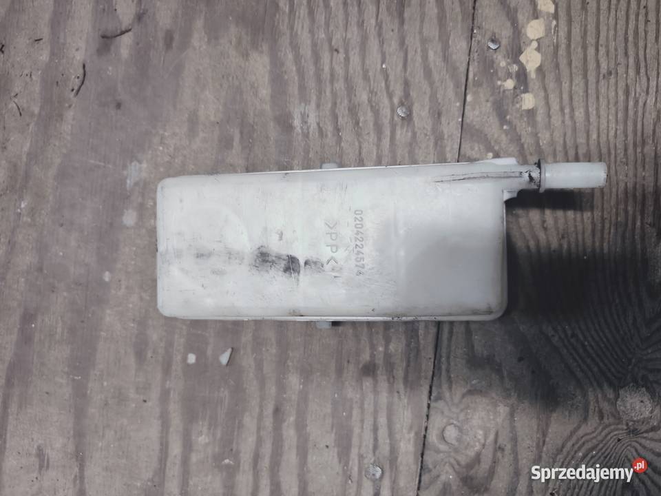 Zbiorniczek płynu hamulcowego Citroen C4