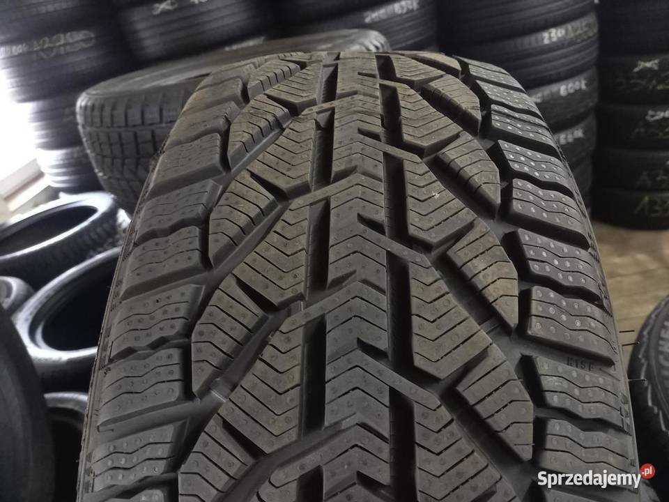 2x Opona nieużywana zimowa 23540R18 TAURUS 309 Zaścianki
