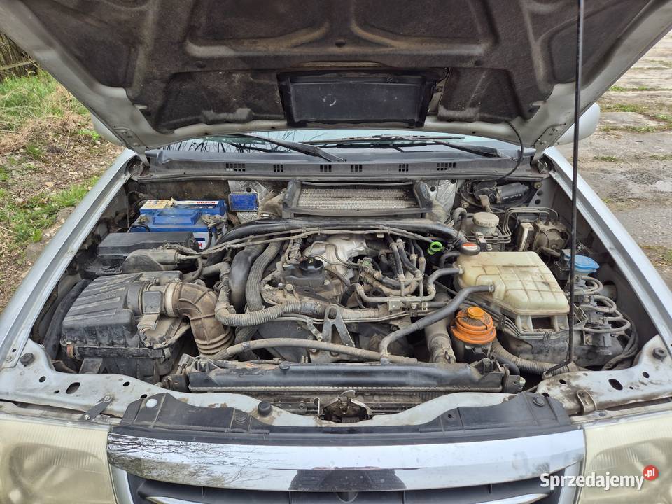 Suzuki Grand Vitara 20 TD Kratka Ciężarowy podgrzewane fotele świętokrzyskie Tokarnia sprzedam