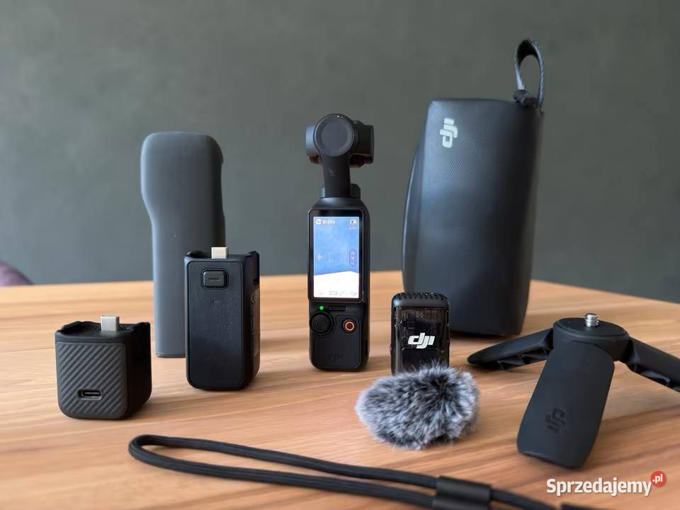 DJI Osmo Pocket 3 Creator Combo Aparaty