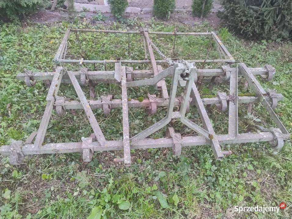 Kultywator 25m 23m 16 zębów z broną lekką Nadziejewo