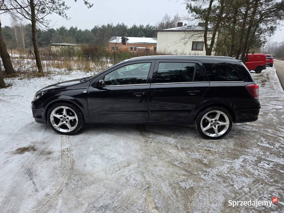 Zadbana Astra H kombi 18 140 immobilizer Gomunice