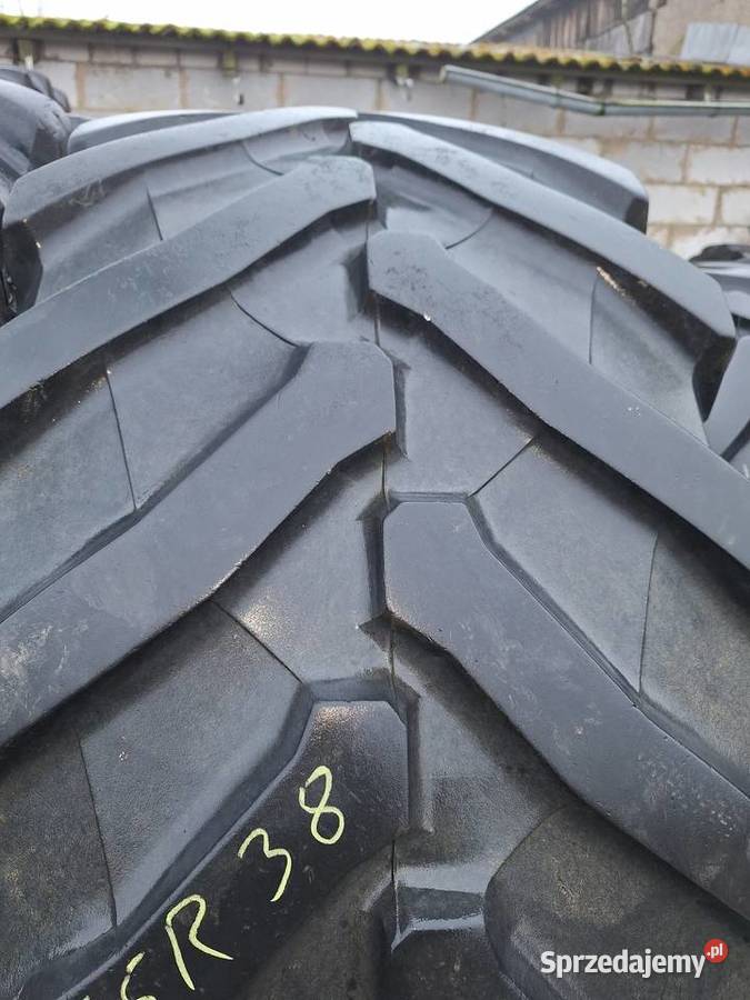 Opona 65065 R 38 Gruczno