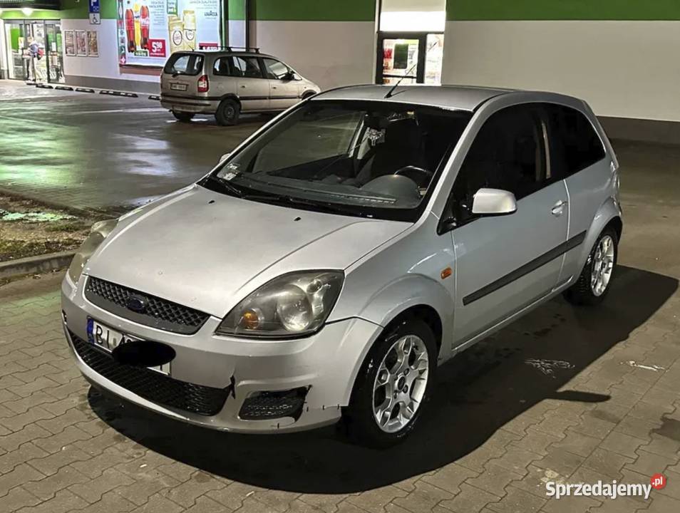 Ford Fiesta 125 2006r klima 2kpl opon Fiesta Białystok sprzedam